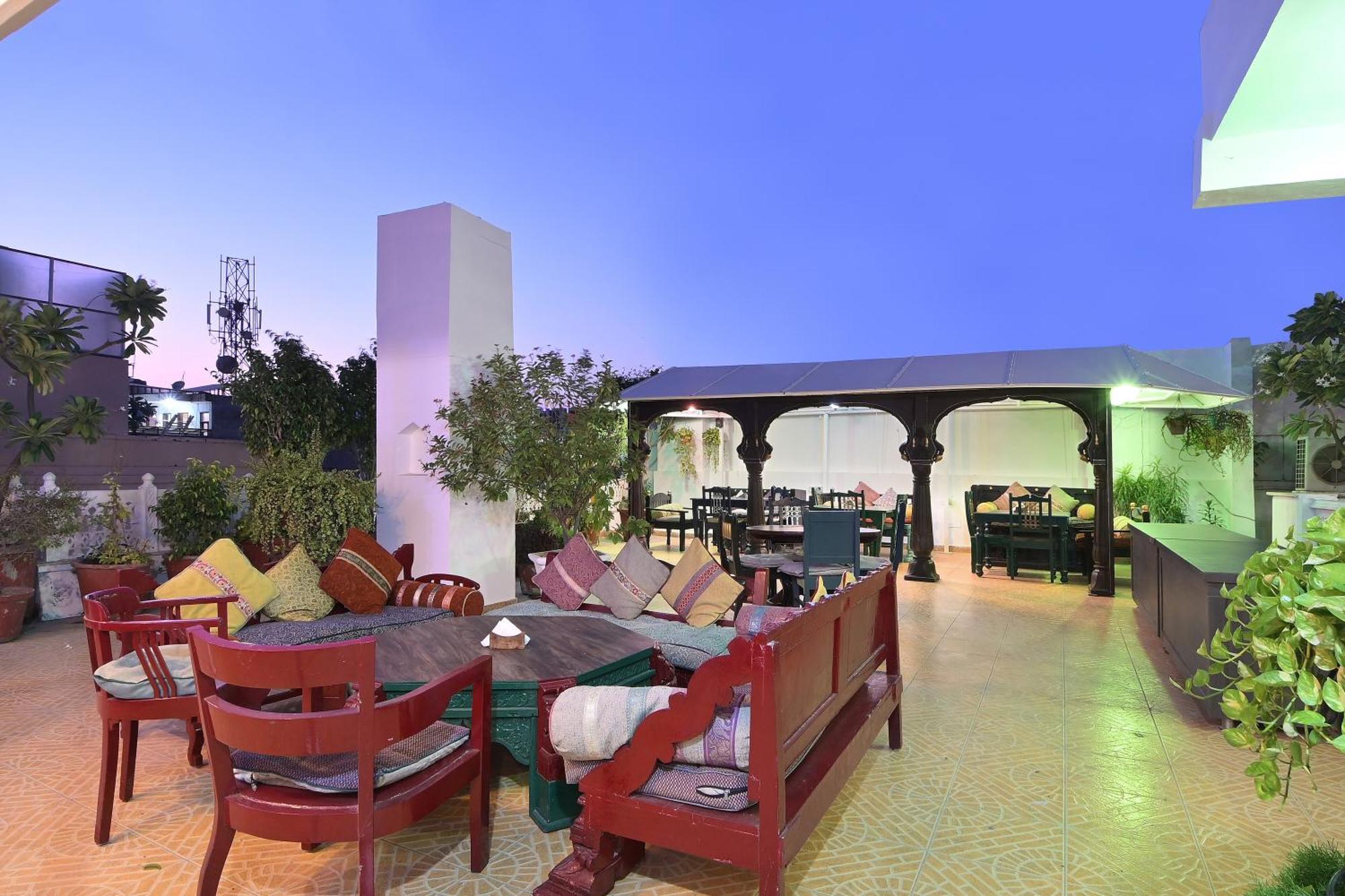 The Pinky Villa - Heritage Boutique Suites ニューデリー エクステリア 写真