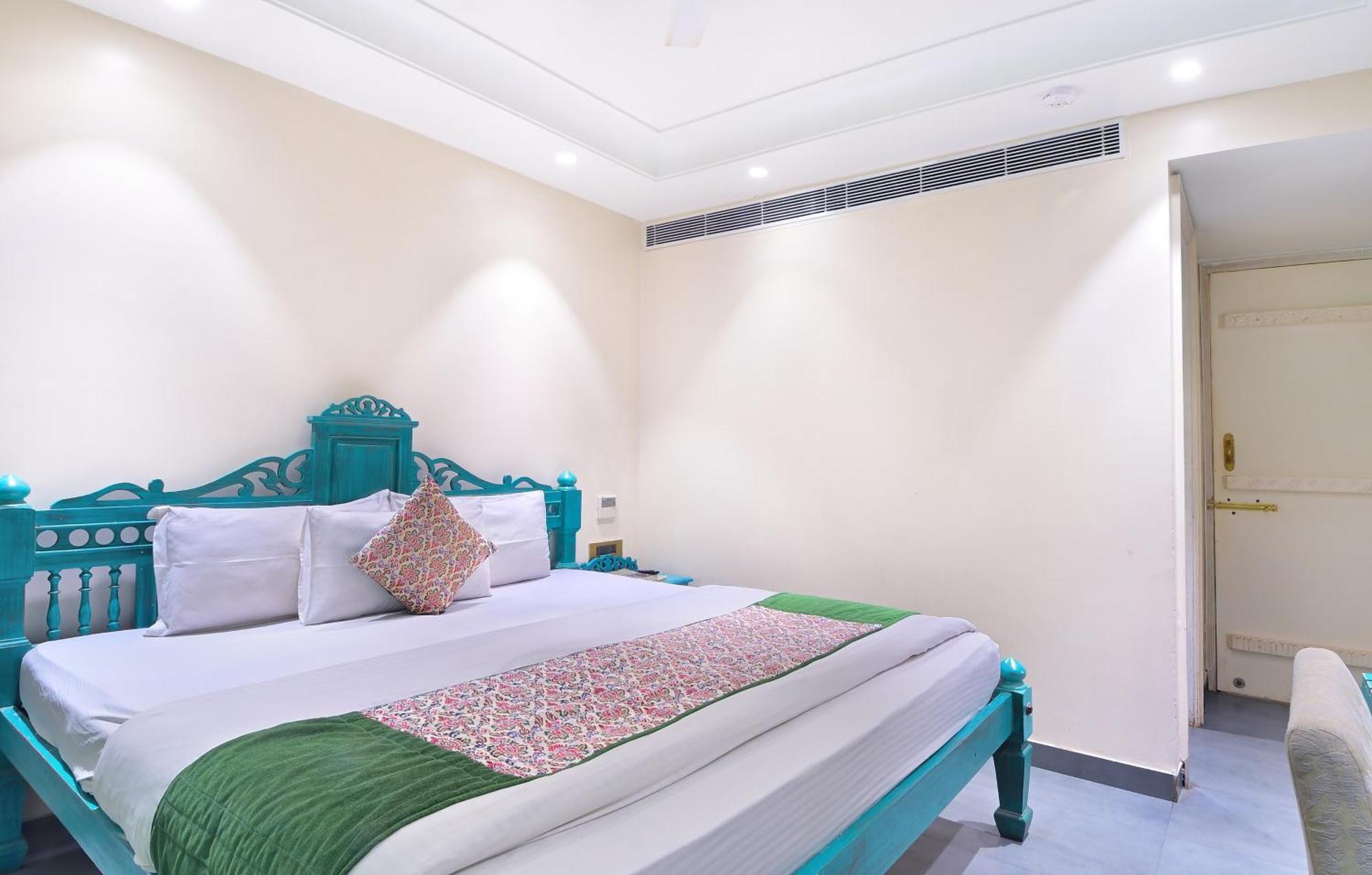 The Pinky Villa - Heritage Boutique Suites ニューデリー エクステリア 写真