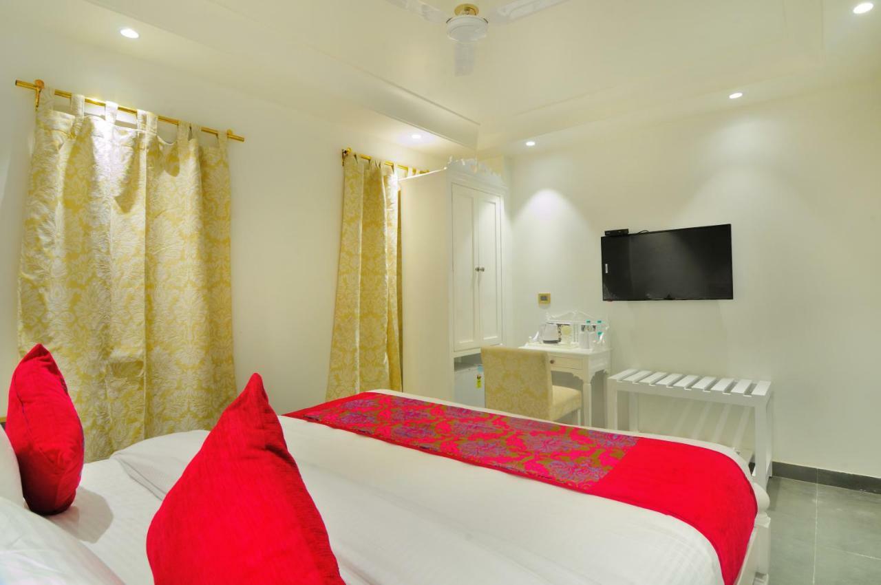 The Pinky Villa - Heritage Boutique Suites ニューデリー エクステリア 写真