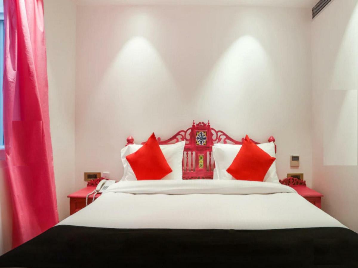The Pinky Villa - Heritage Boutique Suites ニューデリー エクステリア 写真